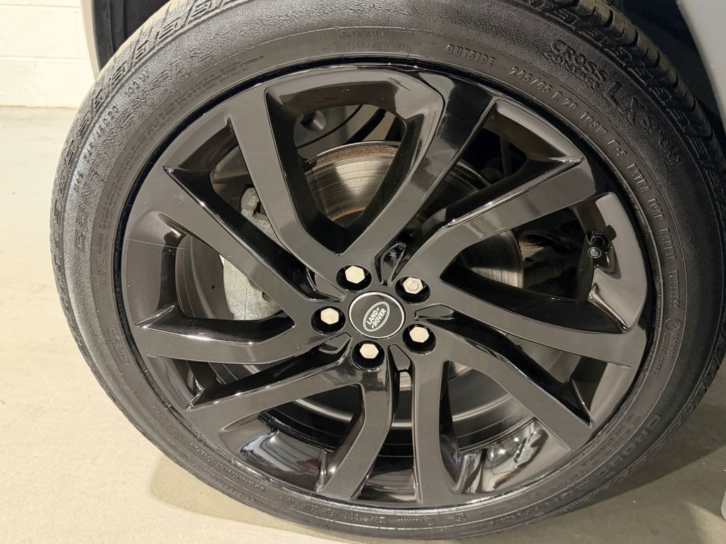 USED 2018 18 LAND ROVER DISCOVERY SPORT 2.0 TD4 HSE Black SUV 5dr Diesel Auto 4WD Euro 6 (s/s) (180 ps) 