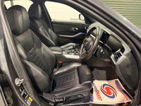 USED 2019 69 BMW 3 SERIES 2.0 330e 12kWh M Sport Saloon 4dr Petrol Plug-in Hybrid Auto Euro 6 (s/s) (292 ps) 