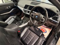 USED 2019 69 BMW 3 SERIES 2.0 330e 12kWh M Sport Saloon 4dr Petrol Plug-in Hybrid Auto Euro 6 (s/s) (292 ps) 
