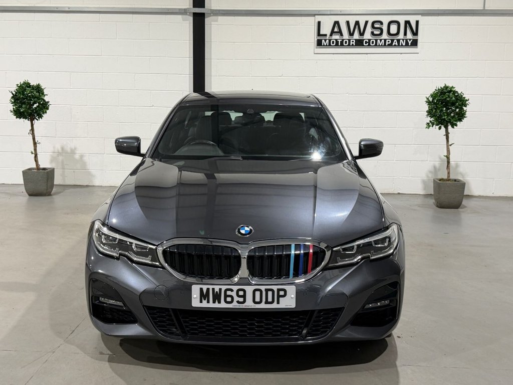 USED 2019 69 BMW 3 SERIES 2.0 330e 12kWh M Sport Saloon 4dr Petrol Plug-in Hybrid Auto Euro 6 (s/s) (292 ps) 