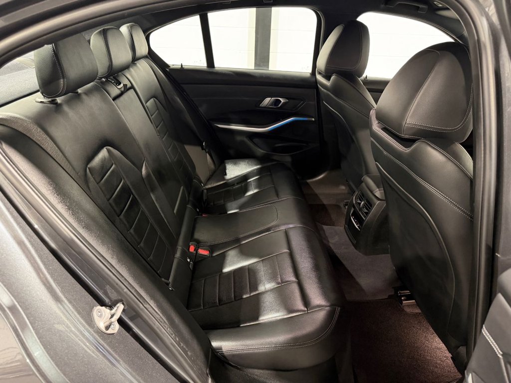 USED 2019 69 BMW 3 SERIES 2.0 330e 12kWh M Sport Saloon 4dr Petrol Plug-in Hybrid Auto Euro 6 (s/s) (292 ps) 