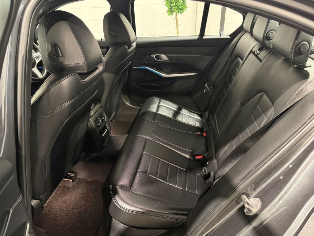 USED 2019 69 BMW 3 SERIES 2.0 330e 12kWh M Sport Saloon 4dr Petrol Plug-in Hybrid Auto Euro 6 (s/s) (292 ps) 