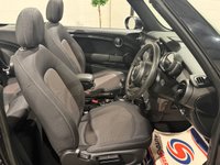 USED 2020 70 MINI CONVERTIBLE 1.5 Cooper Classic Convertible 2dr Petrol Manual Euro 6 (s/s) (136 ps) 