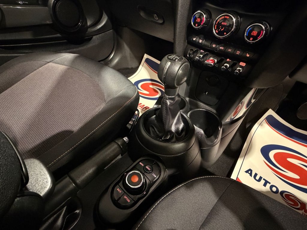 USED 2020 70 MINI CONVERTIBLE 1.5 Cooper Classic Convertible 2dr Petrol Manual Euro 6 (s/s) (136 ps) 