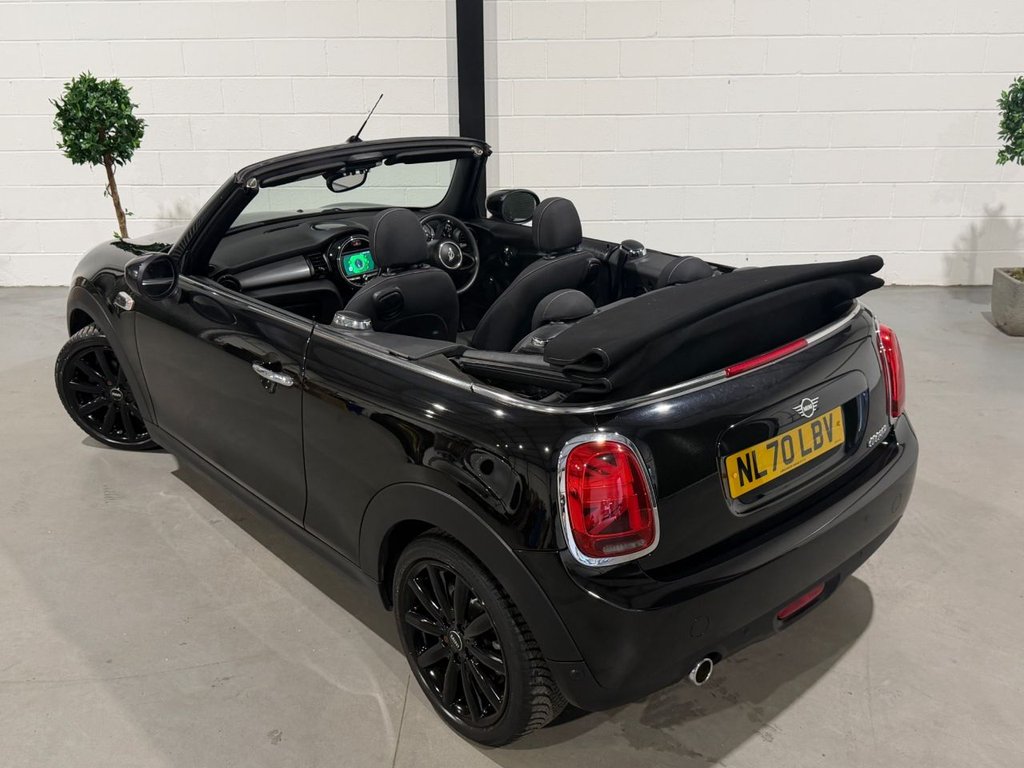 USED 2020 70 MINI CONVERTIBLE 1.5 Cooper Classic Convertible 2dr Petrol Manual Euro 6 (s/s) (136 ps) 