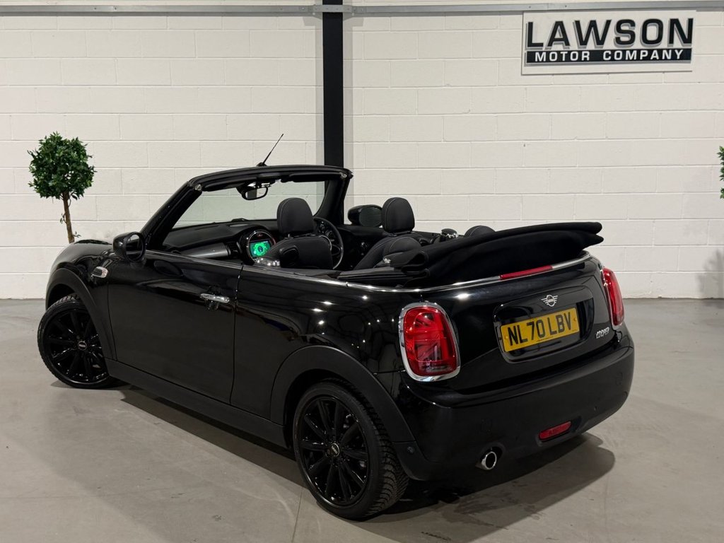 USED 2020 70 MINI CONVERTIBLE 1.5 Cooper Classic Convertible 2dr Petrol Manual Euro 6 (s/s) (136 ps) 