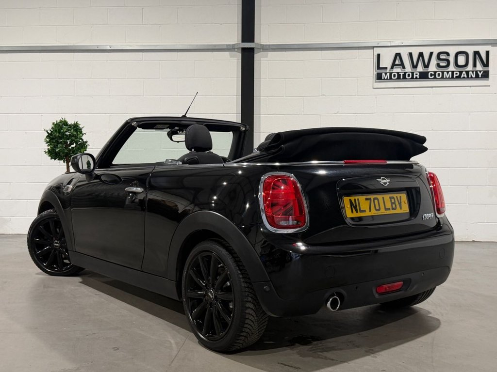 USED 2020 70 MINI CONVERTIBLE 1.5 Cooper Classic Convertible 2dr Petrol Manual Euro 6 (s/s) (136 ps) 