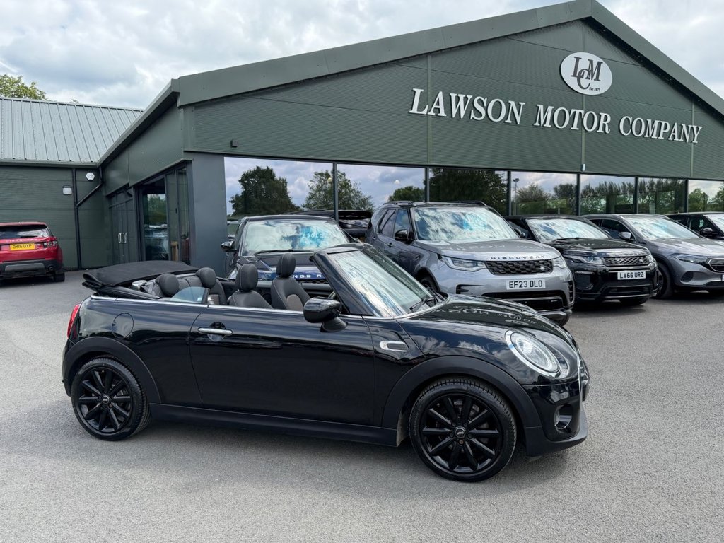 USED 2020 70 MINI CONVERTIBLE 1.5 Cooper Classic Convertible 2dr Petrol Manual Euro 6 (s/s) (136 ps) 