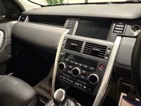 USED 2019 19 LAND ROVER DISCOVERY SPORT 2.0 TD4 SE Tech SUV 5dr Diesel Manual 4WD Euro 6 (s/s) (5 Seat) (150 ps) 