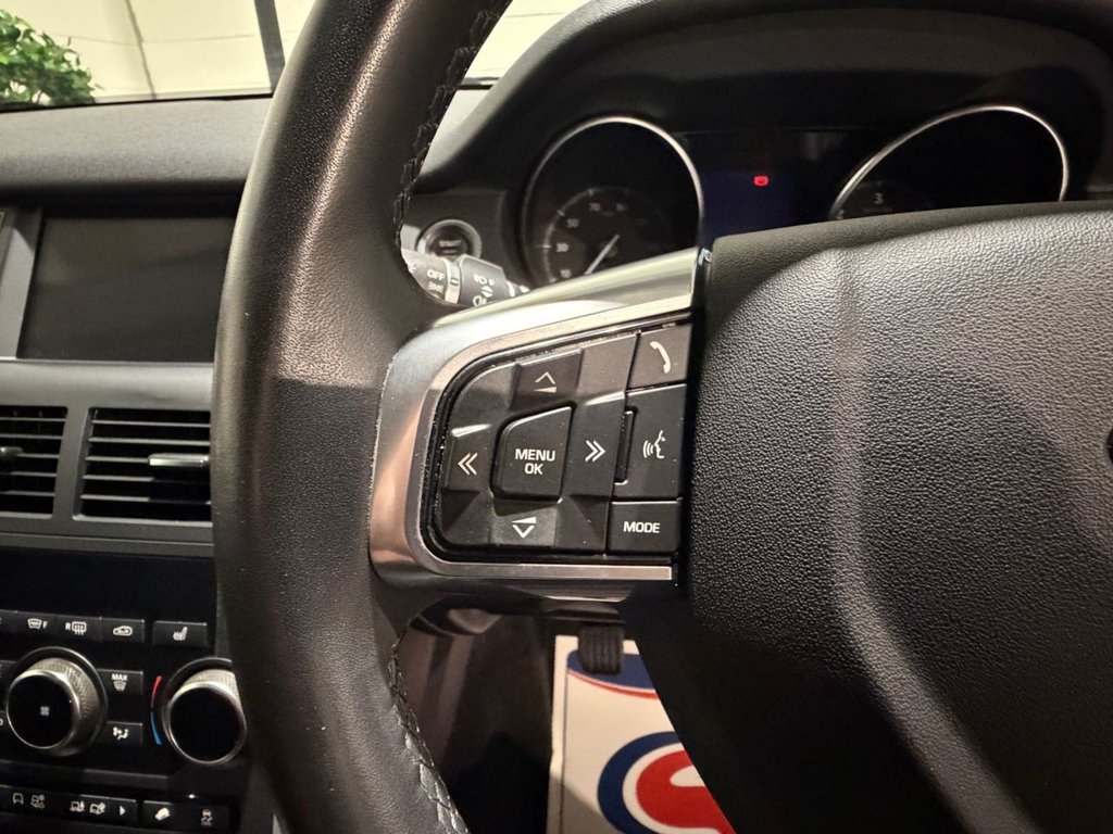 USED 2019 19 LAND ROVER DISCOVERY SPORT 2.0 TD4 SE Tech SUV 5dr Diesel Manual 4WD Euro 6 (s/s) (5 Seat) (150 ps) 