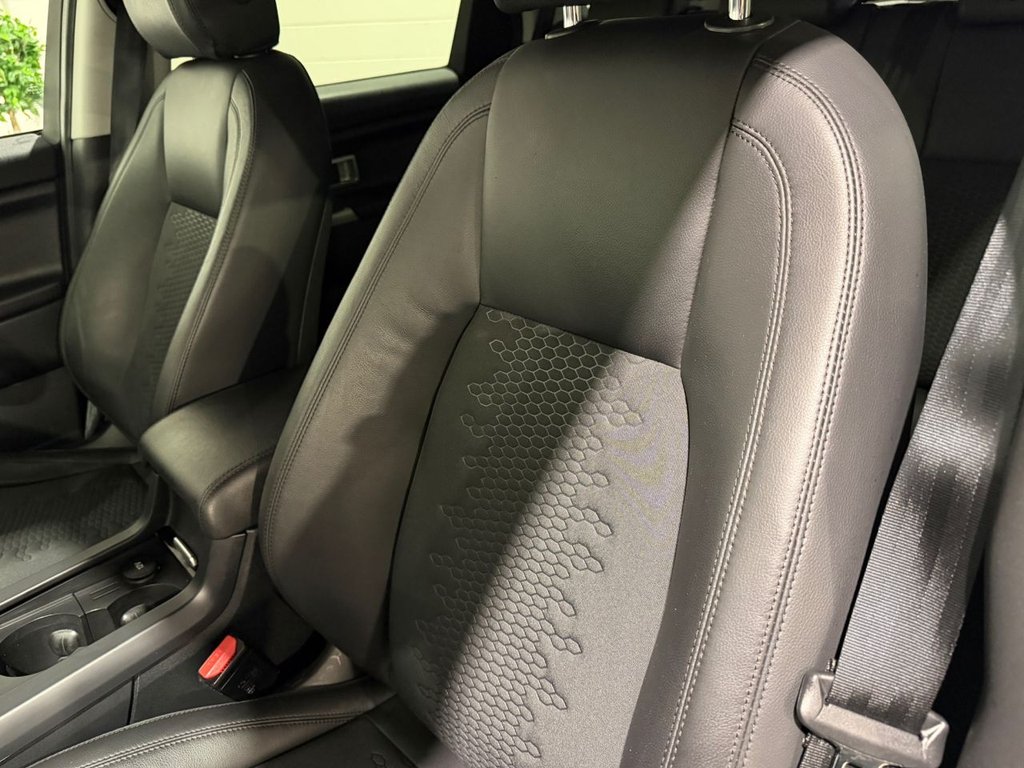 USED 2019 19 LAND ROVER DISCOVERY SPORT 2.0 TD4 SE Tech SUV 5dr Diesel Manual 4WD Euro 6 (s/s) (5 Seat) (150 ps) 