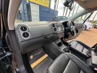 USED 2010 59 VOLKSWAGEN TIGUAN 2.0 TDI Sport SUV 5dr Diesel Manual 4WD Euro 5 (170 ps) FAMILY SUV
