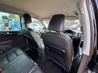 USED 2010 59 VOLKSWAGEN TIGUAN 2.0 TDI Sport SUV 5dr Diesel Manual 4WD Euro 5 (170 ps) FAMILY SUV