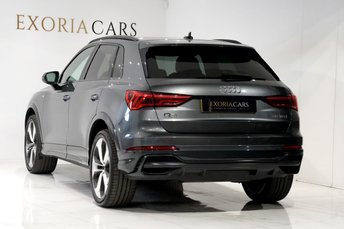 View our AUDI Q3