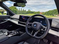 USED 2024 24 BMW 5 SERIES 2.0 520i MHT M Sport Saloon 4dr Petrol Hybrid Steptronic Euro 6 (s/s) (208 ps) FINANCE AVAILABLE