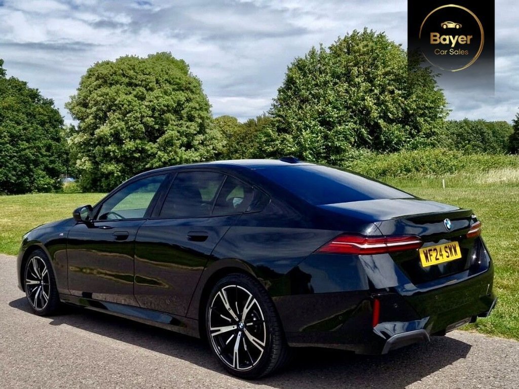 USED 2024 24 BMW 5 SERIES 2.0 520i MHT M Sport Saloon 4dr Petrol Hybrid Steptronic Euro 6 (s/s) (208 ps) FINANCE AVAILABLE