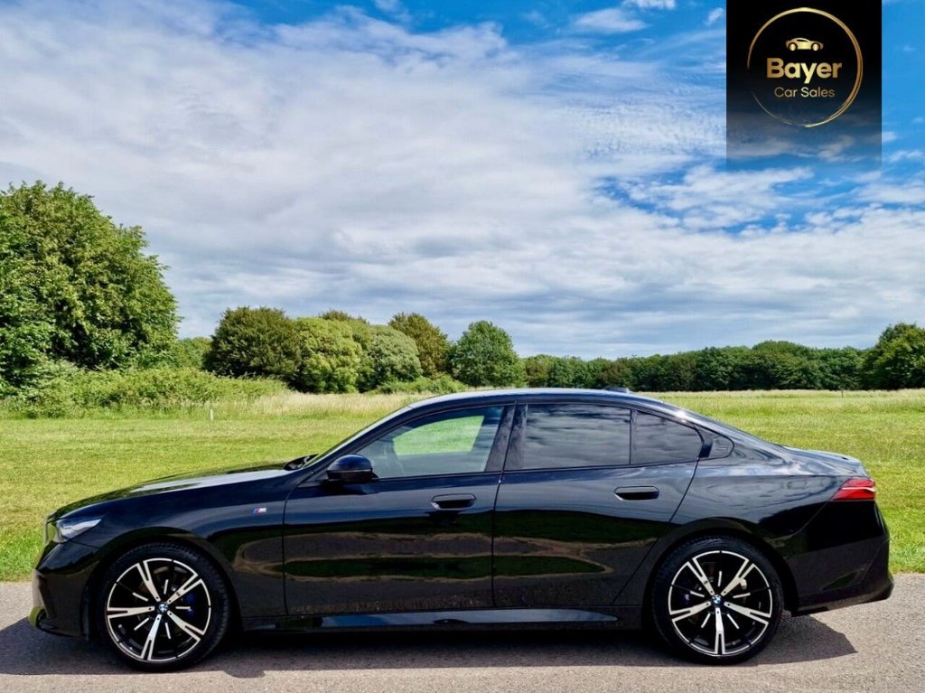 USED 2024 24 BMW 5 SERIES 2.0 520i MHT M Sport Saloon 4dr Petrol Hybrid Steptronic Euro 6 (s/s) (208 ps) FINANCE AVAILABLE