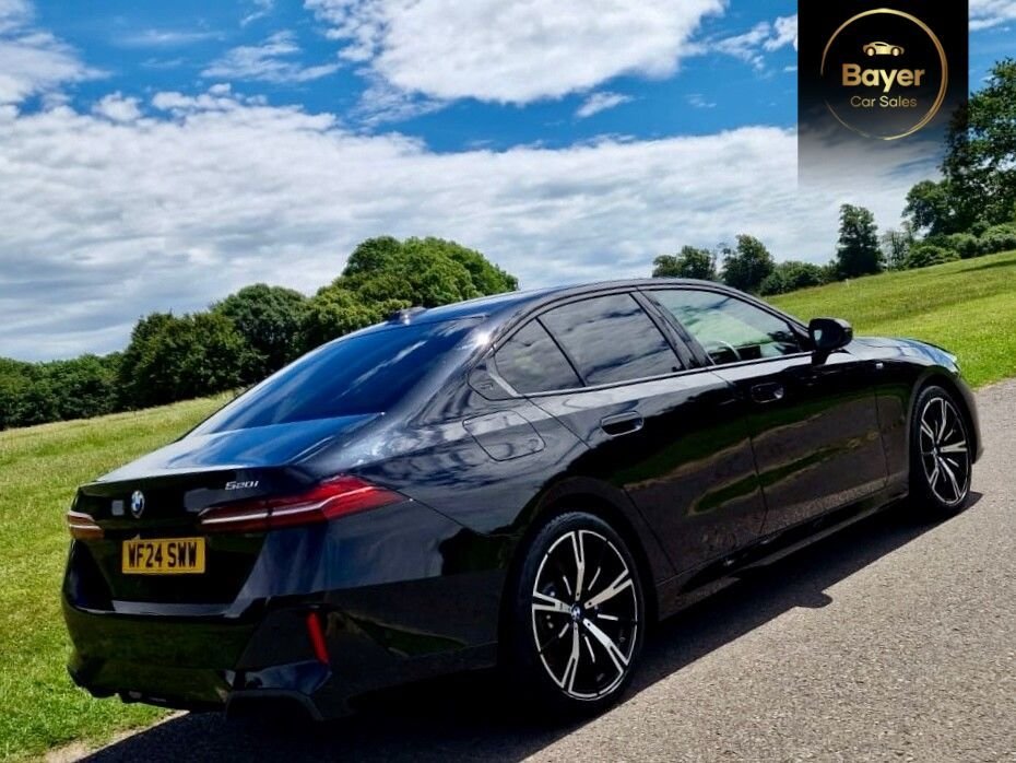 USED 2024 24 BMW 5 SERIES 2.0 520i MHT M Sport Saloon 4dr Petrol Hybrid Steptronic Euro 6 (s/s) (208 ps) FINANCE AVAILABLE