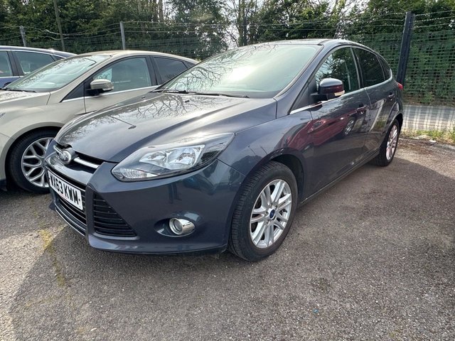 View our FORD FOCUS