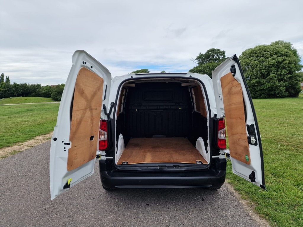 USED 2021 21 TOYOTA PROACE CITY 1.5 BlueHDi Icon Short Panel Van 5dr Diesel Manual SWB Euro 6 (75 bhp) FINANACE AVAILABLE