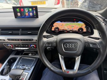 View our AUDI Q7
