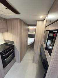 USED 2026 ELDDIS AVANTE 868 Rambler dealer special Motor mover!Air con!Fixed beds