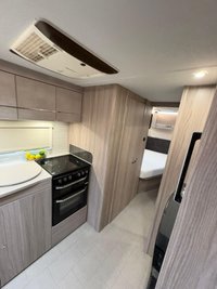 USED 2026 ELDDIS AVANTE 868 Rambler dealer special Motor mover!Air con!Fixed beds