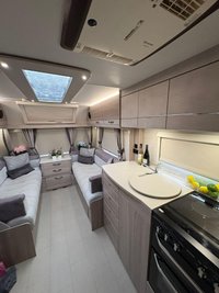 USED 2026 ELDDIS AVANTE 868 Rambler dealer special Motor mover!Air con!Fixed beds