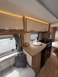 USED LUNAR ULTIMA 560 Island bed motor mover!service