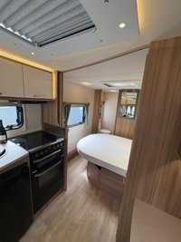 USED LUNAR ULTIMA 560 Island bed motor mover!service
