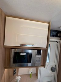 USED LUNAR ULTIMA 560 Island bed motor mover!service