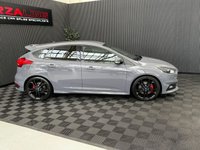 USED 2016 16 FORD FOCUS 2.0T EcoBoost ST-3 Hatchback 5dr Petrol Manual Euro 6 (s/s) (250 ps) FSH, STEALTH GREY, GREAT EXAMPLE