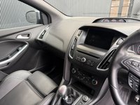 USED 2016 16 FORD FOCUS 2.0T EcoBoost ST-3 Hatchback 5dr Petrol Manual Euro 6 (s/s) (250 ps) FSH, STEALTH GREY, GREAT EXAMPLE