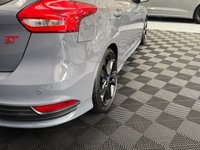 USED 2016 16 FORD FOCUS 2.0T EcoBoost ST-3 Hatchback 5dr Petrol Manual Euro 6 (s/s) (250 ps) FSH, STEALTH GREY, GREAT EXAMPLE