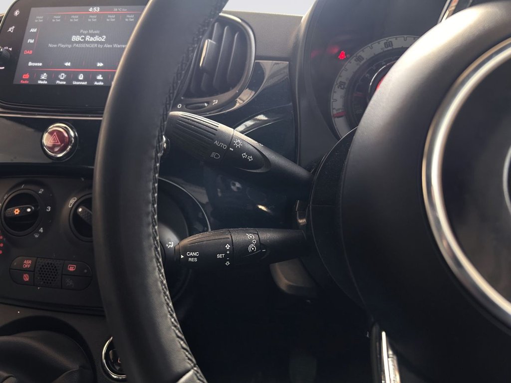 2023 Fiat 500 — image 10