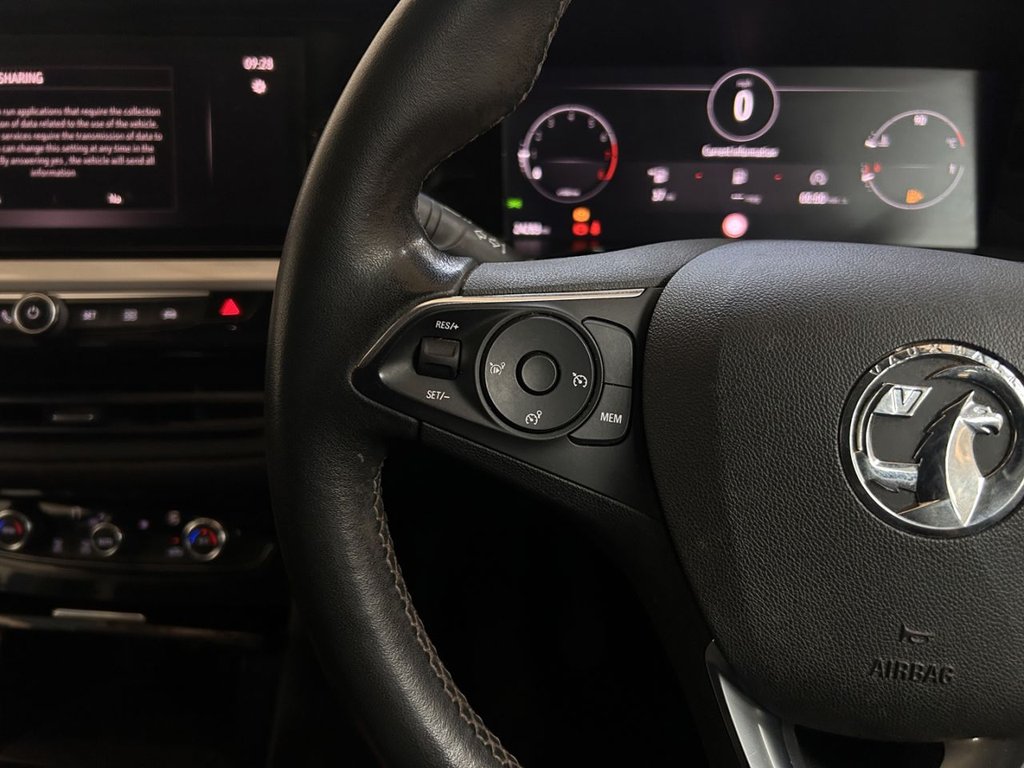 2023 Vauxhall Grandland — image 10