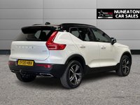 USED 2020 20 VOLVO XC40 2.0 D3 R-Design SUV 5dr Diesel Manual Euro 6 (s/s) (150 ps) Tow Bar