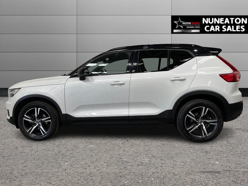 USED 2020 20 VOLVO XC40 2.0 D3 R-Design SUV 5dr Diesel Manual Euro 6 (s/s) (150 ps) Tow Bar