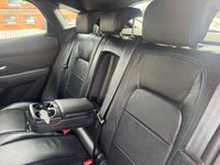 USED 2019 19 JAGUAR E-PACE 2.0 D150 R-Dynamic S SUV 5dr Diesel Auto AWD Euro 6 (s/s) (150 ps) AUTO 4X4 -- FULL JAG HISTORY -- LEATHER -- NAV -- CAMERA