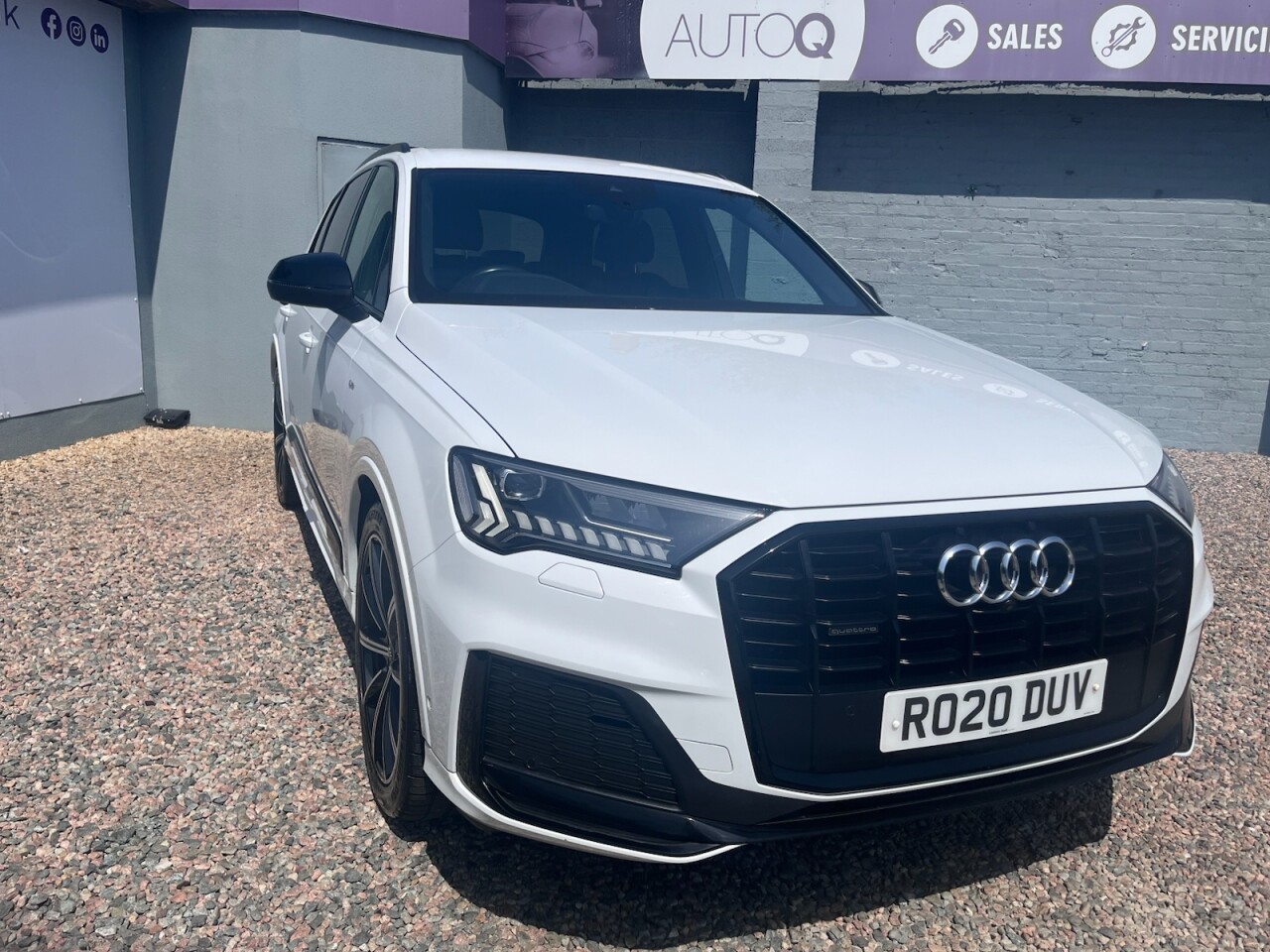 2020 AUDI Q7 Black Edition - vehicle photo 16 for sale on PureCar