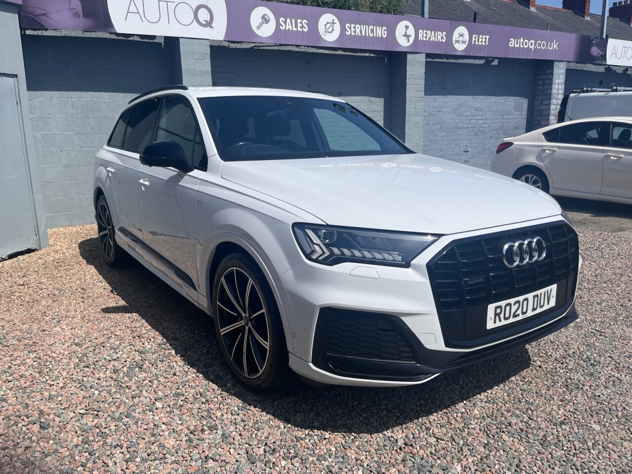 2020 AUDI Q7 Black Edition - vehicle photo 39 for sale on PureCar