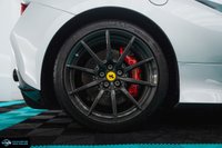 USED 2020 20 FERRARI 246 F8 Tributo 3.9T V8 Coupe 2dr Petrol F1 DCT (720bhp) IN ARGENTO NURBURGRING NERO LEATHER & ALCANTARA INTERIOR - HUGE CARBON PACK