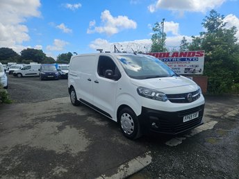 2019 VAUXHALL VIVARO