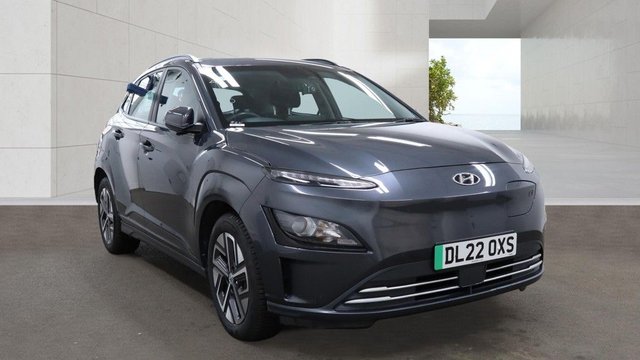 2022 22 HYUNDAI KONA 39kWh SE Connect SUV 5dr Electric Auto (10.5kW Charger) (136 ps)+2 KEYS+1 OWNER FROM NEW+FSH+PARK CONTROL+HEATED SEATS+2 CABLES+AIRCON+BLUETOOTH+MEDIA+NAV+ALLOYS+CLIMATE+CRUISE 2 KEYS+1 OWNER FROM NEW+FSH+PARK CONTROL+HEATED SEATS+2 CABLES+AIRCON+BLUETOOTH+MEDIA+NAV+ALLOYS+CLIMATE+CRUISE+HPI CLEAR