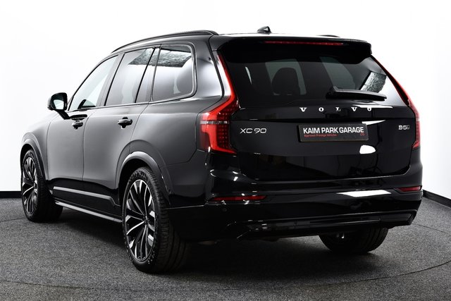 USED 2026 26 VOLVO XC90 2.0 B5 MHEV Plus Pro Dark SUV 5dr Petrol Hybrid Auto 4WD Euro 6 (s/s) (250 ps) PanRoof | H/Kardon | Stealth +
