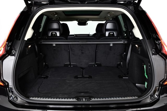 USED 2026 26 VOLVO XC90 2.0 B5 MHEV Plus Pro Dark SUV 5dr Petrol Hybrid Auto 4WD Euro 6 (s/s) (250 ps) PanRoof | H/Kardon | Stealth +