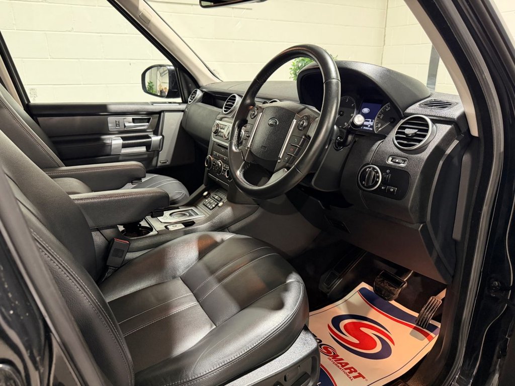 USED 2016 16 LAND ROVER DISCOVERY 4 3.0 SD V6 Graphite SUV 5dr Diesel Auto 4WD Euro 6 (s/s) (256 bhp) 