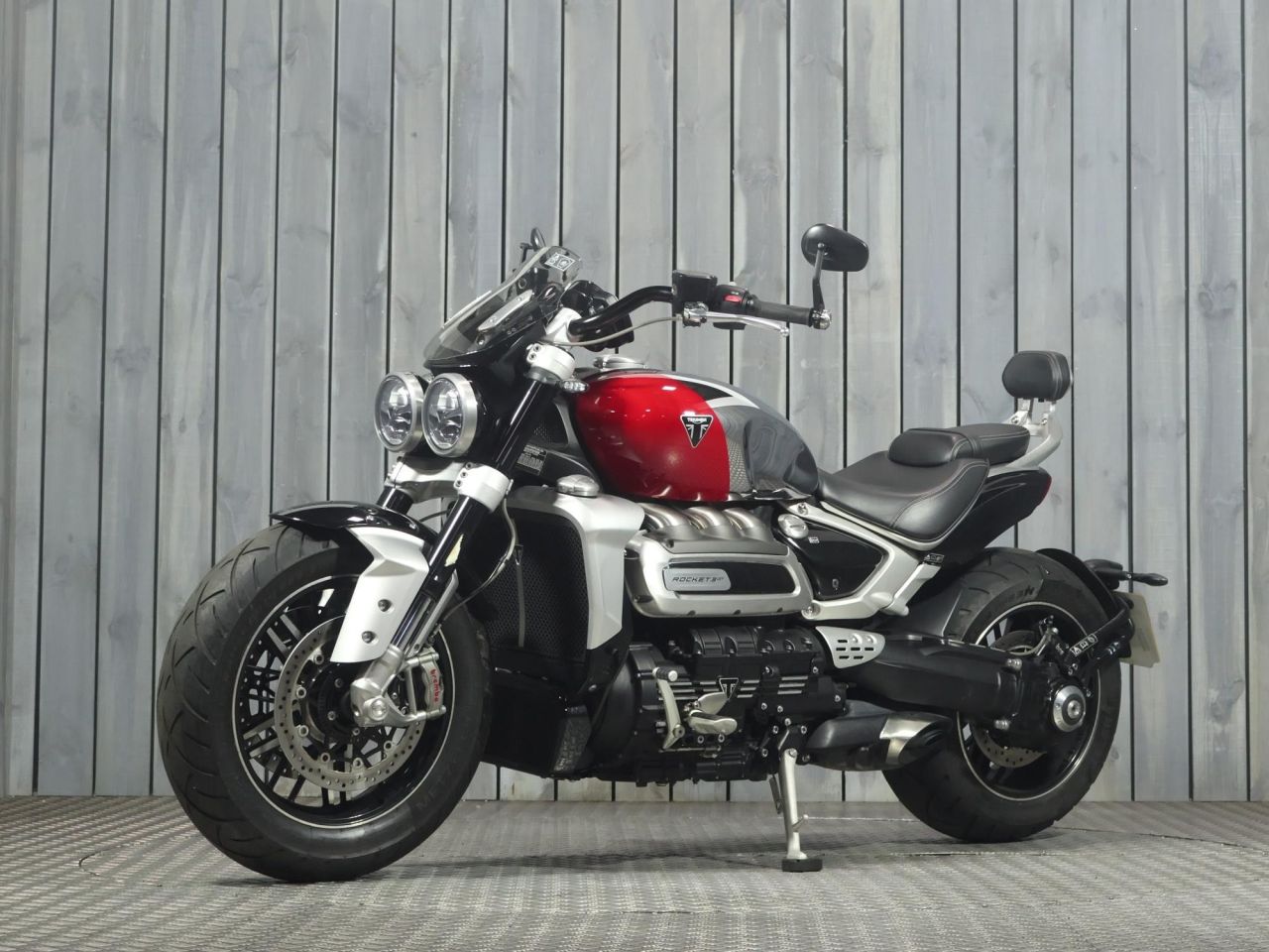 TRIUMPH ROCKET III