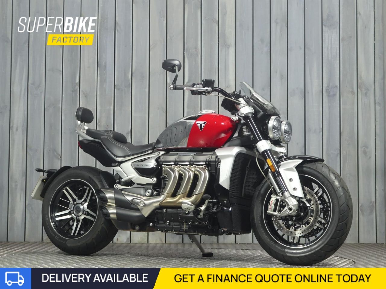 TRIUMPH ROCKET III
