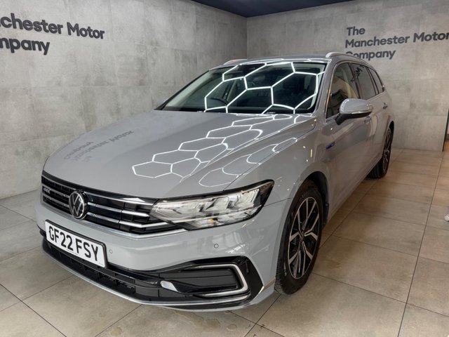 View our VOLKSWAGEN PASSAT